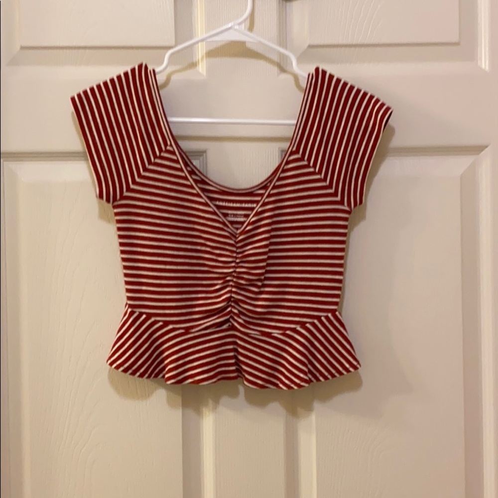 American eagle crop top